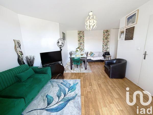 Appartement à vendre 3 pièces 63 m² Corbeil-Essonnes