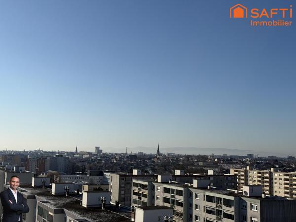 Joli appartement de 2 pièces disposant d'un balcon avec une superbe vue dégagée et une cave !