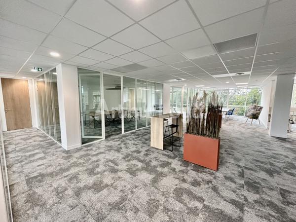Bureaux à louer à La Madeleine immeuble neuf écoresponsable et accès rapide