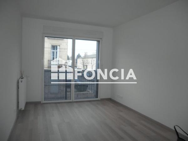 Location Studio 31.69 m² - 9 RUE ACHARD Bordeaux 33300