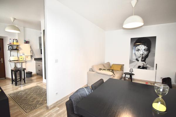 Immeuble 5 pièces - 197 m²