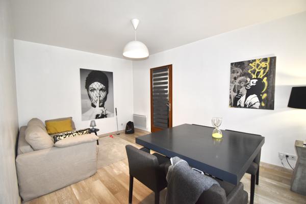 Immeuble 5 pièces - 197 m²