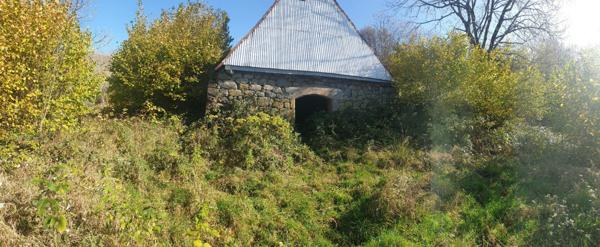 Grange à vendre 2 pièces LE FALGOUX (15)