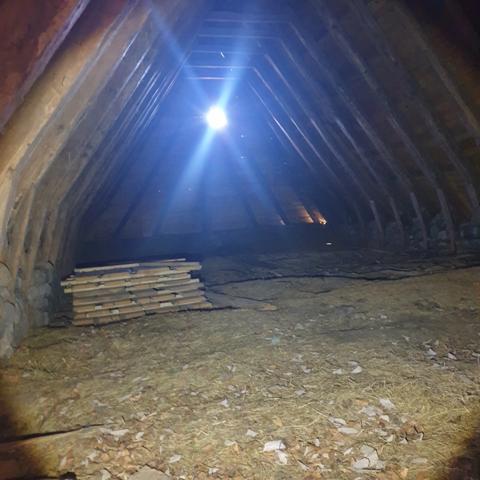 Grange à vendre 2 pièces LE FALGOUX (15)