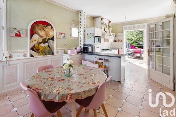 Maison à vendre 8 pièces 204 m² Nantes