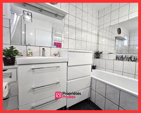 93270 SEVRAN - Secteur FREINVILLE -Maison 6 pièces 127.50 m² - 4 chambres - 1Bureau - Jardin