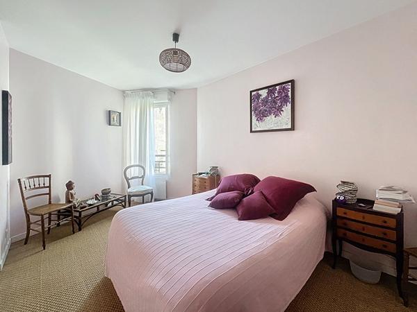 Appartement Suresnes 4 pièce(s) 106 m2