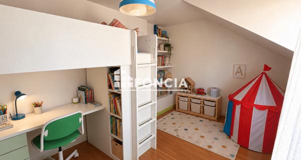 À vendre Maison 5 pièces 84.9 m² - Saint-denis 93200