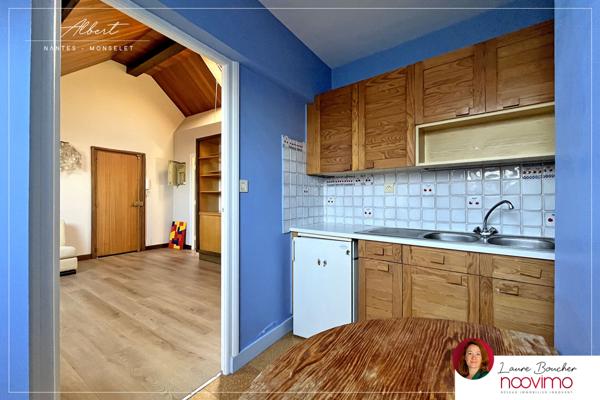 Nantes Hyper centre, centre ville, T1 bis en dernier étage