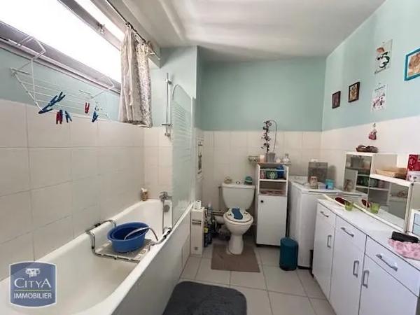 Appartement à louer 2 pièces 44.83m² Bourges (18000)