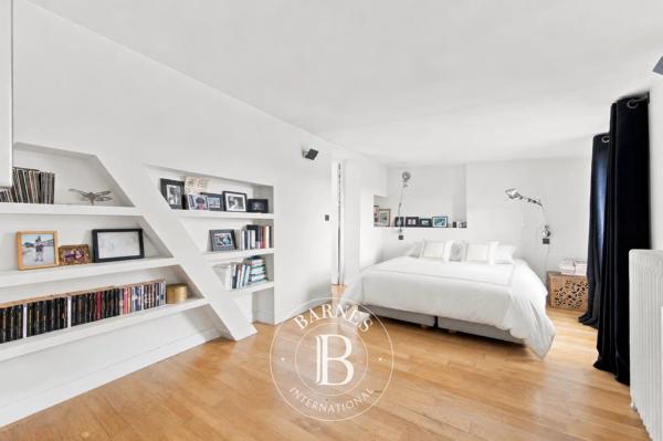Paris 1er, Appartement 3 Chambres -  193 m² à vendre