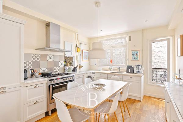 Paris 9ème, Appartement 3 Chambres -  107 m² à vendre