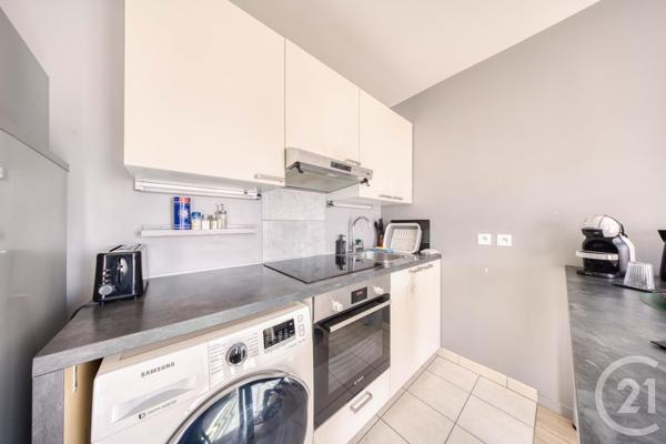 Appartement Studio à vendre  1 pièce - 28,45 m2 VIGNEUX SUR SEINE - 91
