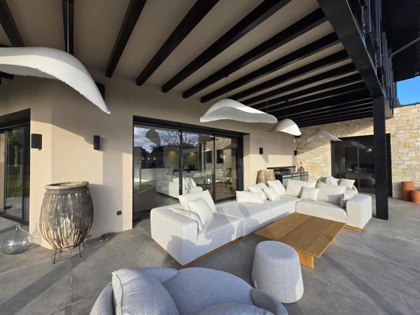 MAISON MOUGINS 500 m² habitables - Terrain 5200 m² - Luxe, volupté et art de vivre