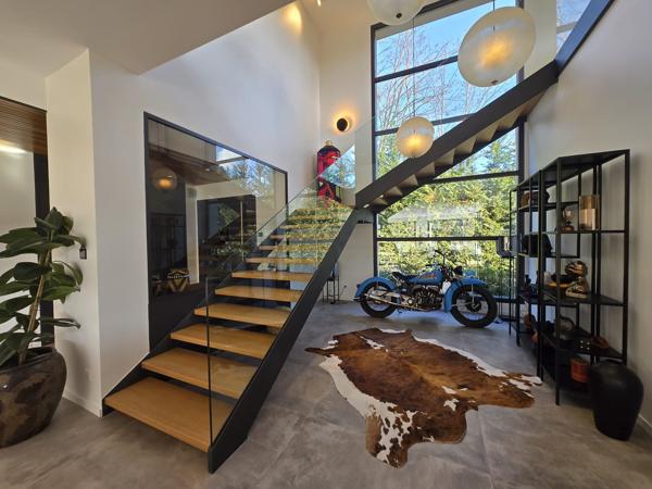 MAISON MOUGINS 500 m² habitables - Terrain 5200 m² - Luxe, volupté et art de vivre