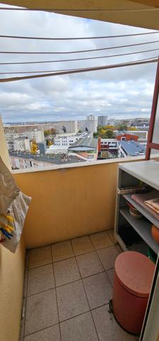 THIONVILLE - APPARTEMENT 4 PIECES - 2 CHAMBRES - BALCONNET - GARAGE - CAVE