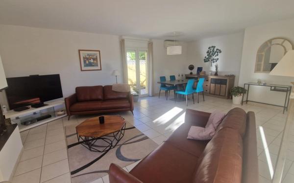 Maison à vendre    6 pièces •  Mèze