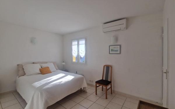 Maison à vendre    6 pièces •  Mèze