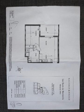 À vendre - T2 rénové avec terrasse, parking boxable  // Quartier Sainte-Marthe (13 014)