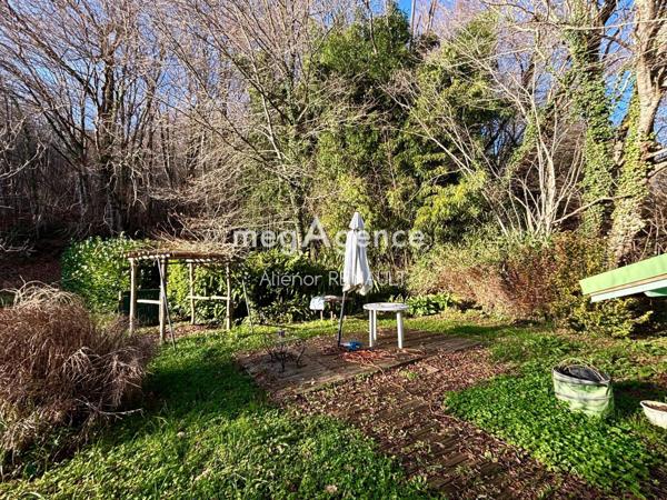 Maison à Les Eyzies, 24620 - 5 pièces 132m²