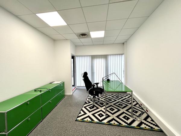 Bureaux à louer Mérignac Chemin Long accès tram F et surfaces modulables