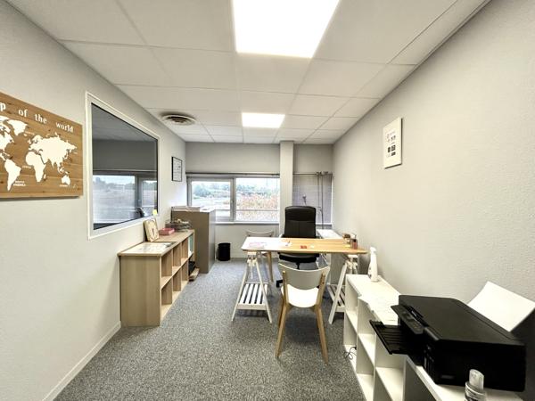 Bureaux à louer Mérignac Chemin Long accès tram F et surfaces modulables