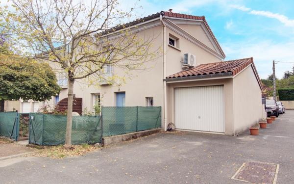 Maison à vendre    4 pièces •  Farnay