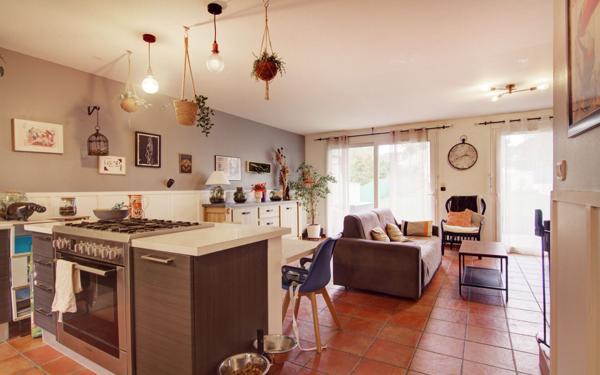 Maison à vendre    4 pièces •  Farnay