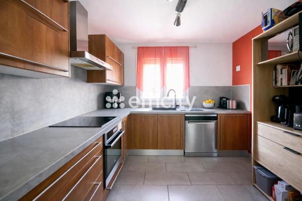 Maison 5 pièces - 106 m²