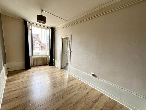 Appartement Dijon 2 pièce(s) 47.74 m2