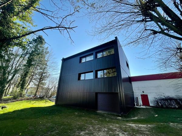 Bureaux à louer à MONT SAINT AIGNAN 76130