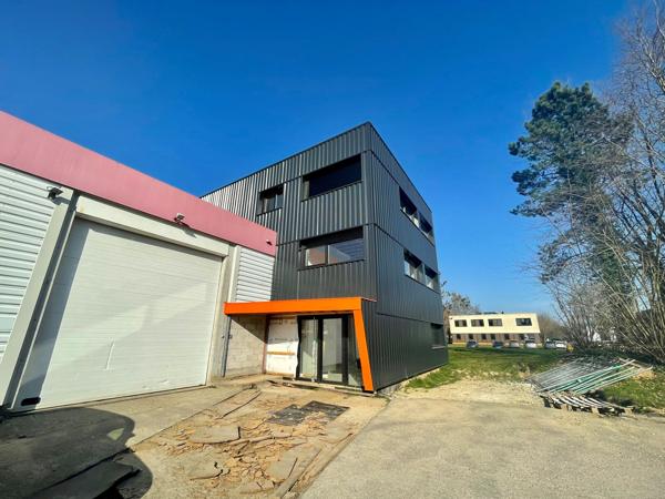 Bureaux à louer à MONT SAINT AIGNAN 76130