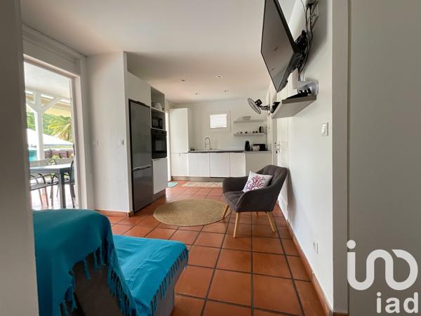 Maison 8 pièces de 118 m² à Sainte-Anne (97227)