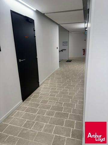 BUREAUX NEUFS 44.43 M² - A VENDRE - SUR BIARRITZ QUARTIER AEROPORT