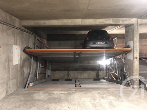 Parking à vendre  9,94 m2 PARIS - 75015
