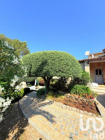 Maison à vendre 7 pièces 245 m² Peymeinade