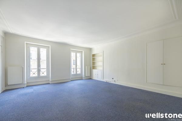 Bureaux à louer à PARIS 75010