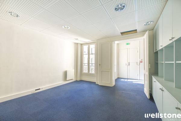 Bureaux à louer à PARIS 75010