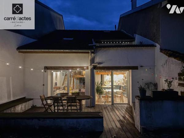 Maison de village rénovée au centre, 4 Chambres dont suite parentale et terrasse tropézienne