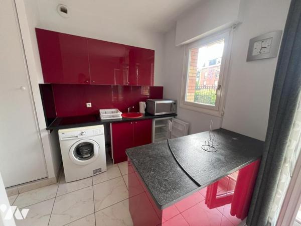 APPARTEMENT T2 EN TRES BON ETAT VENDU MEUBLE