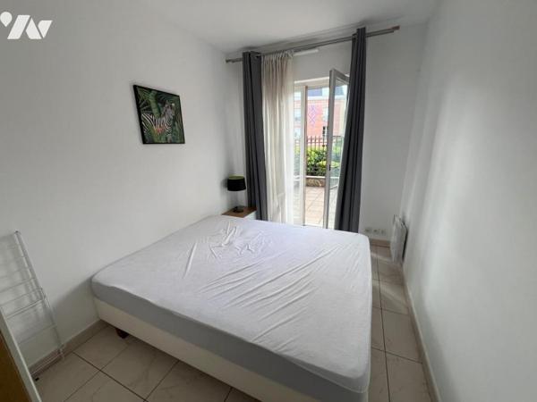 APPARTEMENT T2 EN TRES BON ETAT VENDU MEUBLE