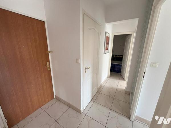 APPARTEMENT T2 EN TRES BON ETAT VENDU MEUBLE