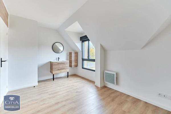 Maison à louer 4 pièces 107.8m²