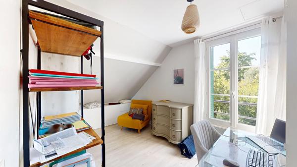 Maison Traditionnelle Rénovée ; 3/4 chambres ; Secteur très recherché ; Aucun travaux ; Lumineux ; Vue verte