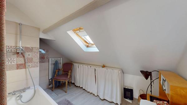 Maison Traditionnelle Rénovée ; 3/4 chambres ; Secteur très recherché ; Aucun travaux ; Lumineux ; Vue verte