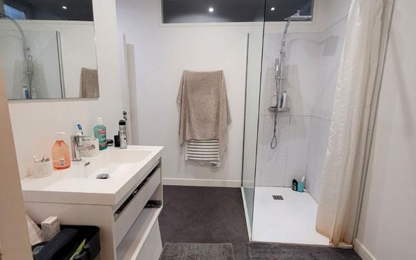 Appartement à vendre    3 pièces • 75 m2 Pau