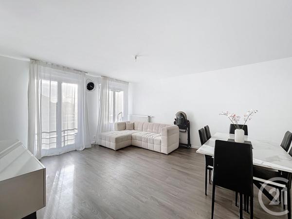 Appartement F3 à vendre  3 pièces - 60,95 m2 ST PIERRE DU PERRAY - 91