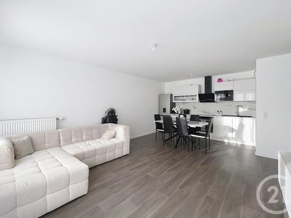 Appartement F3 à vendre  3 pièces - 60,95 m2 ST PIERRE DU PERRAY - 91