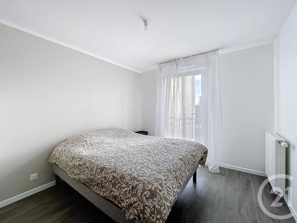 Appartement F3 à vendre  3 pièces - 60,95 m2 ST PIERRE DU PERRAY - 91