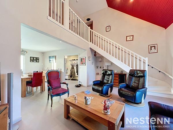 A VENDRE ANGERS à la limite de Saint Barthélémy d'anjou Maison 135 m² 6 chambres 590 m² de jardin